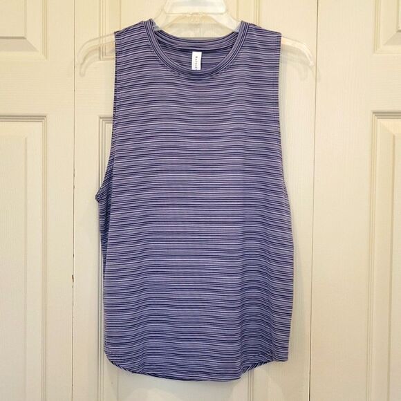 Athleta Sleeveless Top Size S - Picture 2 of 5